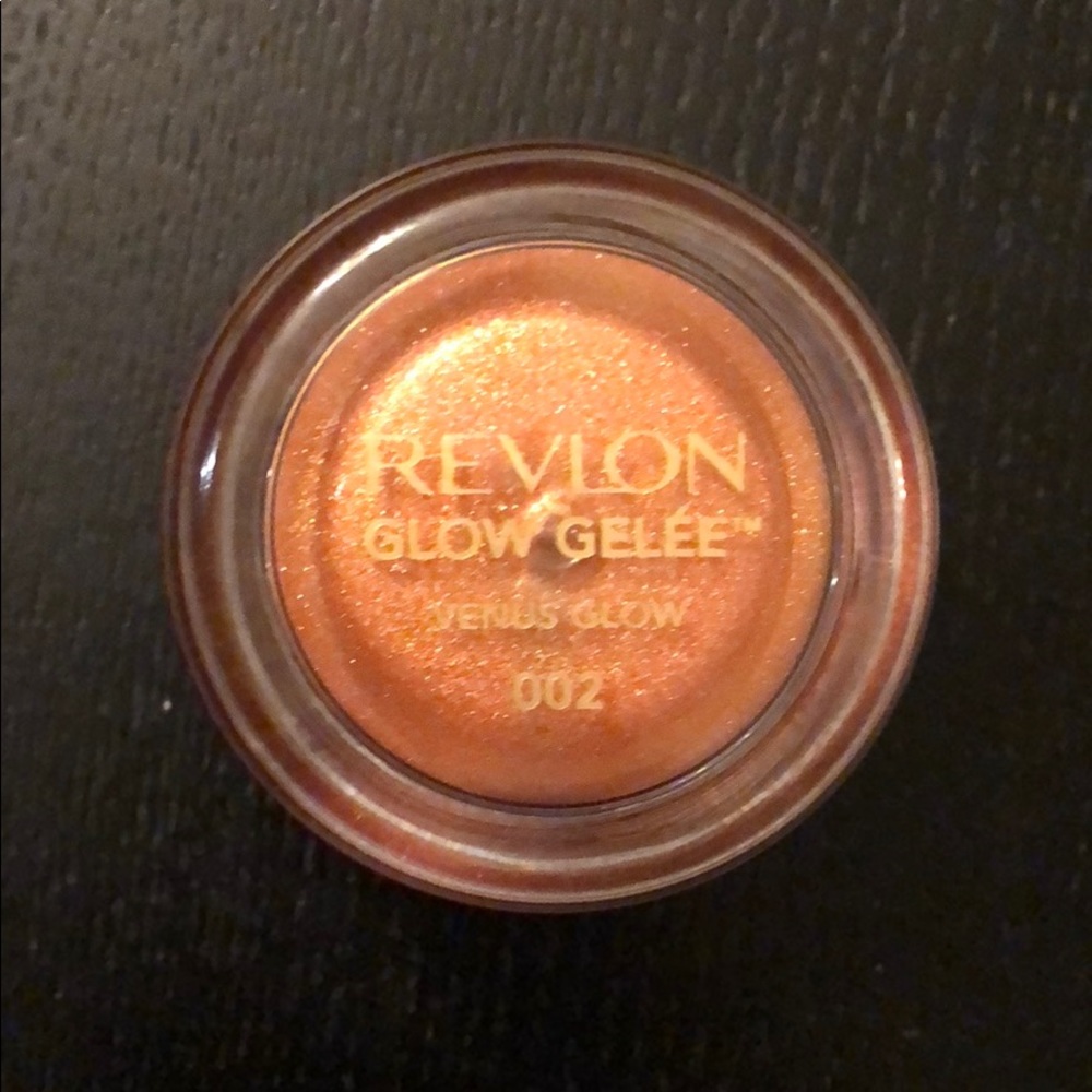 Revlon glow gelee illuminator